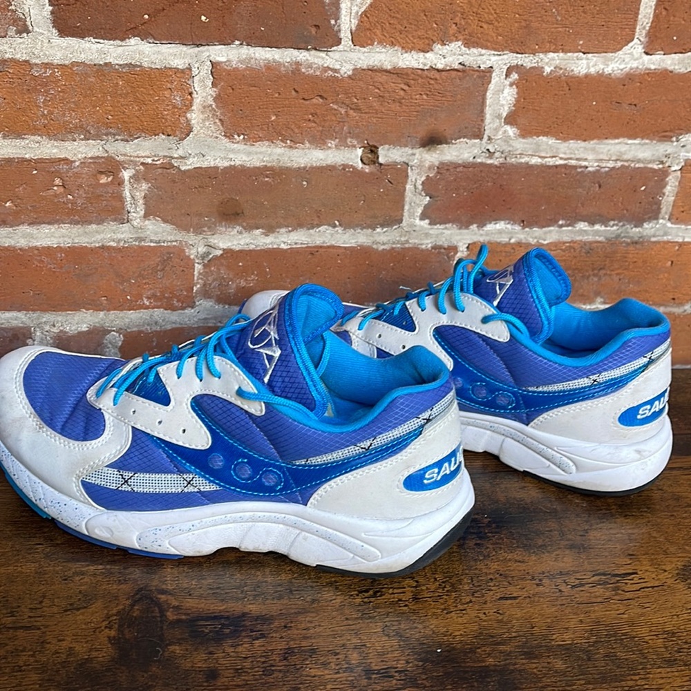 Saucony Aya 9.5 mens